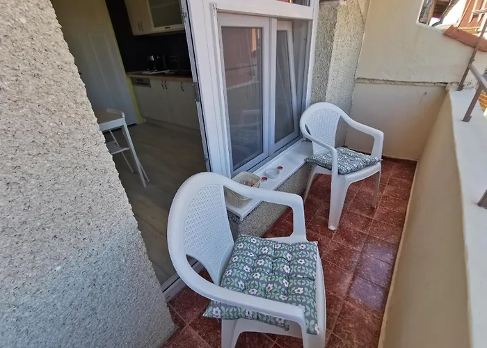 хармония център в стария град דירה פומורי